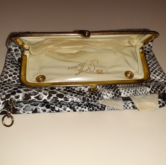 St.Thomas Antique Bag Snake Skin Clutch - Picture 5 of 7